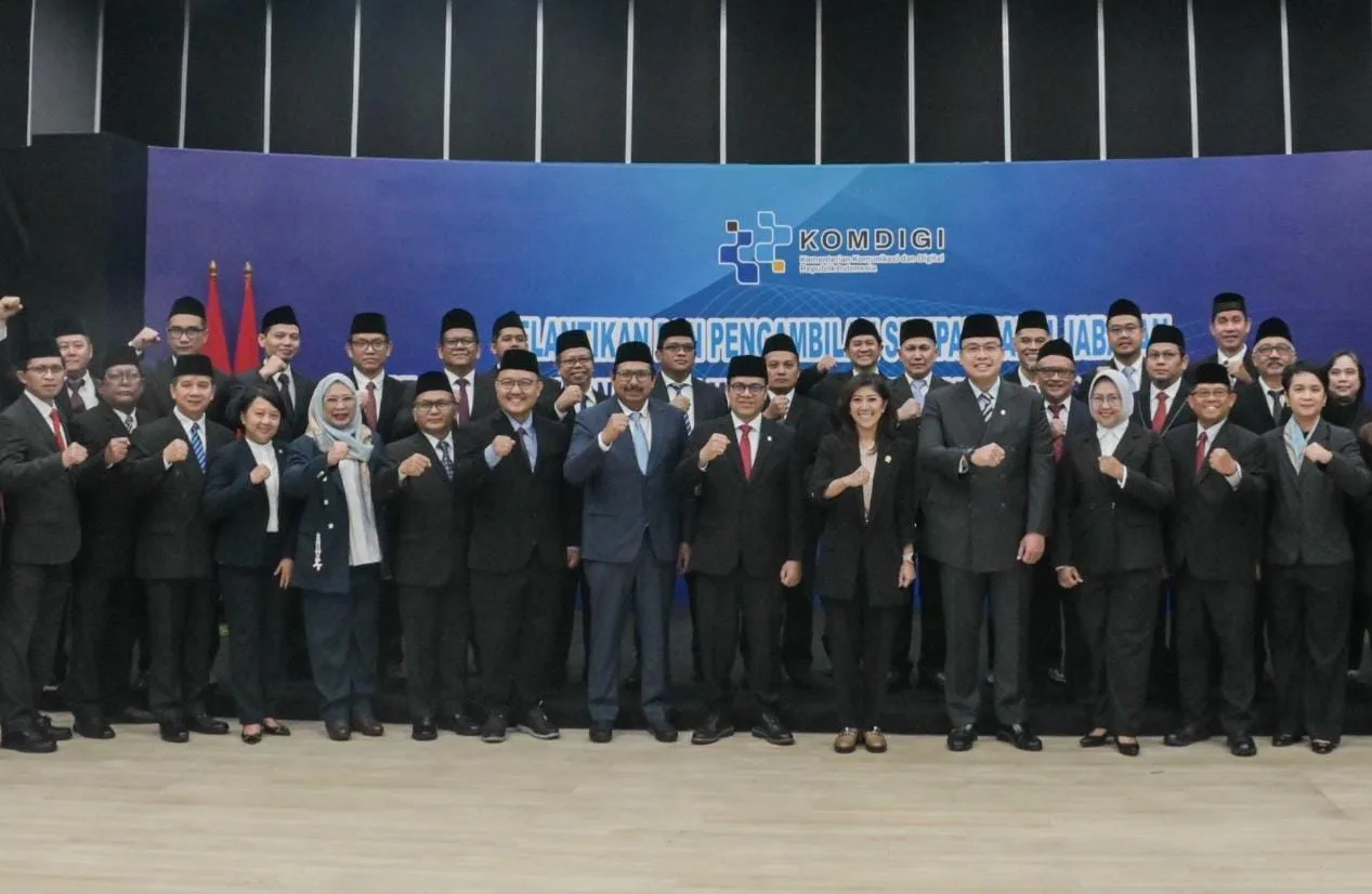 IMG-20250201-WA0064 Foto bersama usai pelantikan pejabat Kemenkomdigi oleh Menkomdigi Meutya Hafid (Foto: Kemenkomdigi)